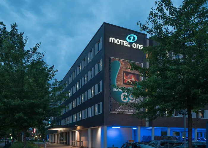 One AirportHotel Hamburg